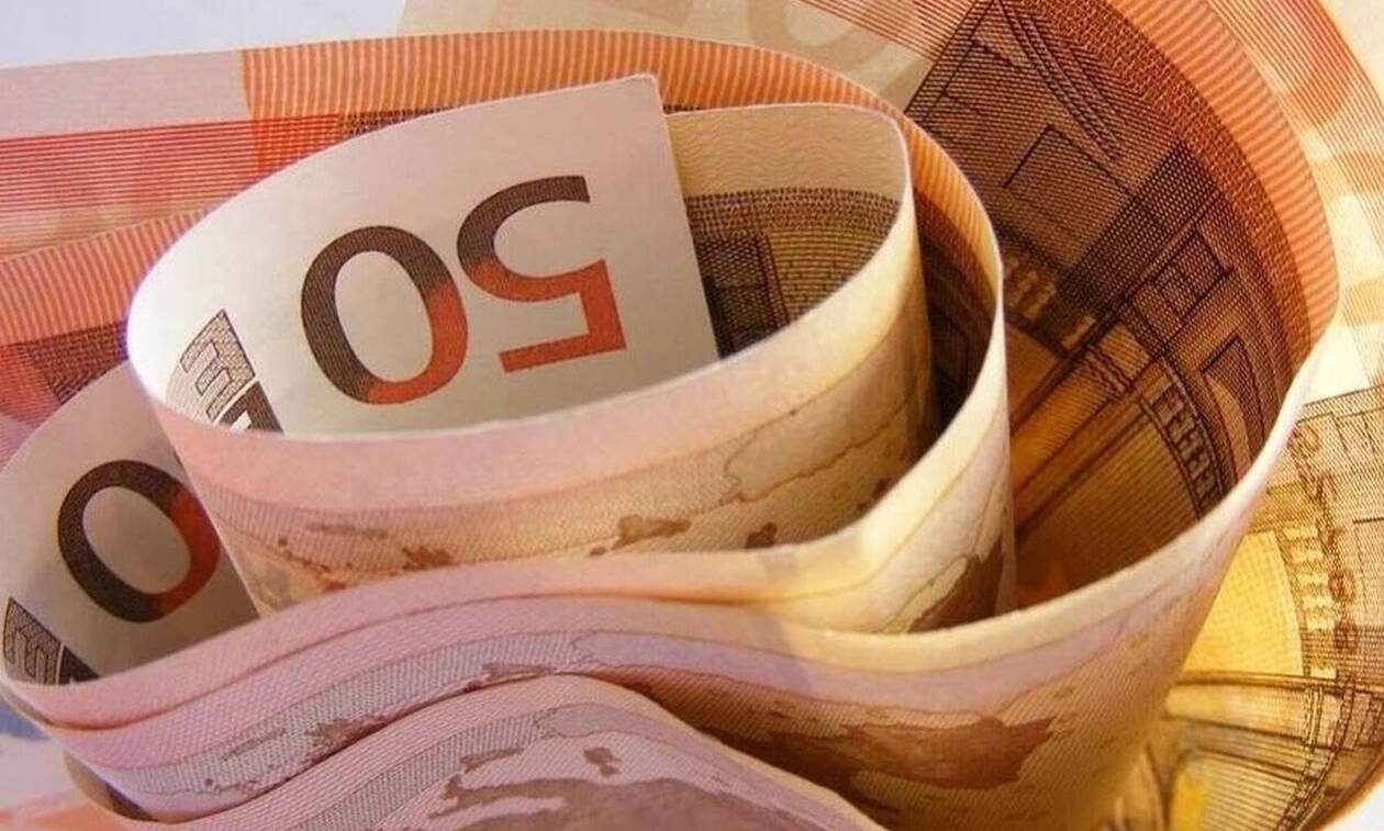 Επίδομα 534 ευρώ: Πότε θα πληρωθούν οι δικαιούχοι και πόσα χρήματα θα πάρουν