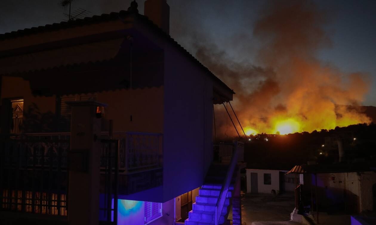 Μεγάλη φωτιά ΤΩΡΑ στο Ηράκλειο