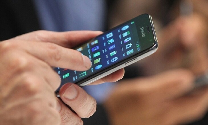 Silent sms: Το σιωπηλό μήνυμα που έρχεται στο κινητό σας και σας παρακολουθούν