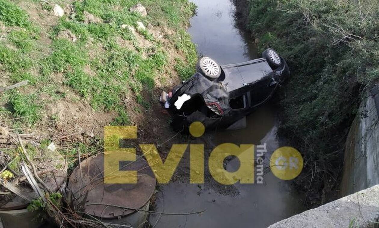 Αλιβέρι: Αυτοκίνητο κατέληξε στο ποτάμι!