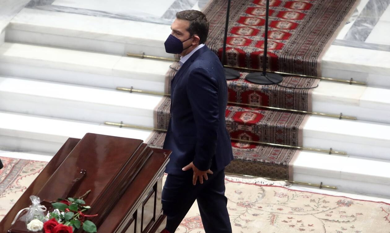 O Αλεξης Τσίπρας θα μεταβεί στο Γαλατά Χανίων για την κηδεία του Μίκη Θεοδωράκη