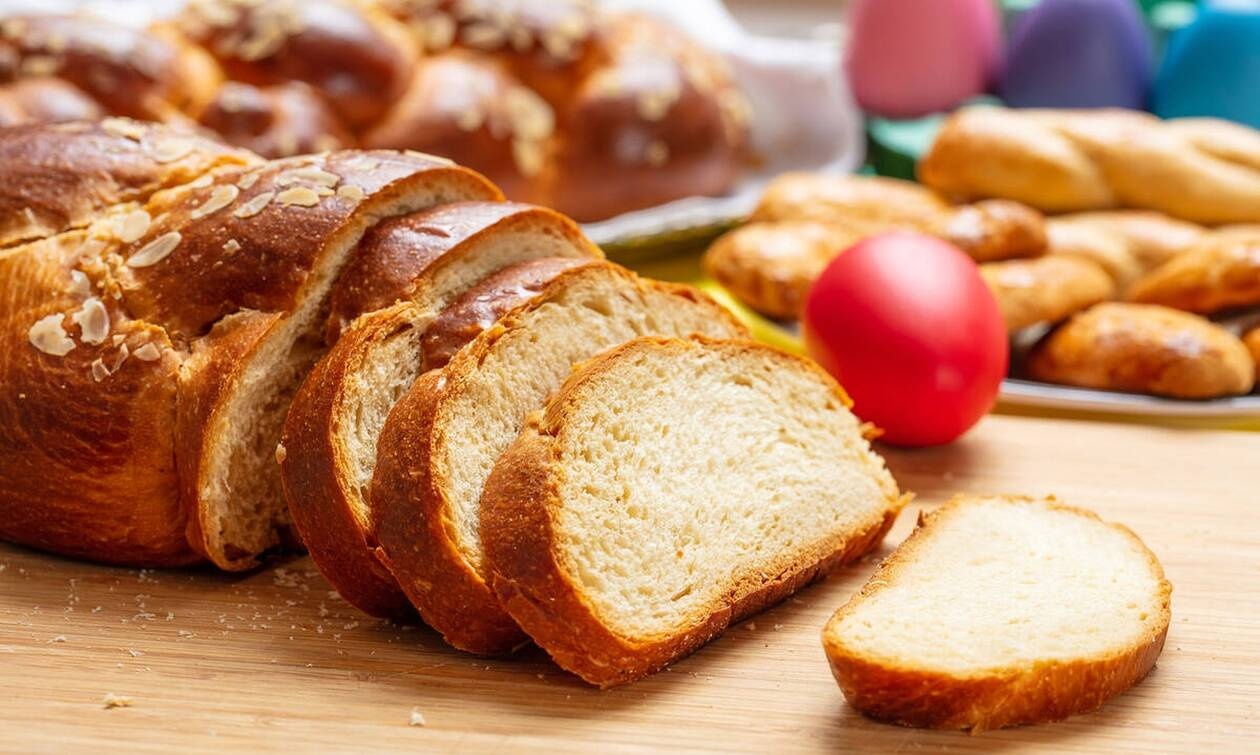 Μικρά μυστικά για τέλειο τσουρέκι και μια εύκολη συνταγή