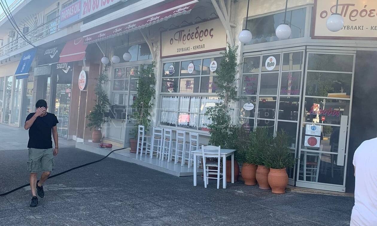 Μεγάλη φωτιά σε κατάστημα στην Ερυθραία