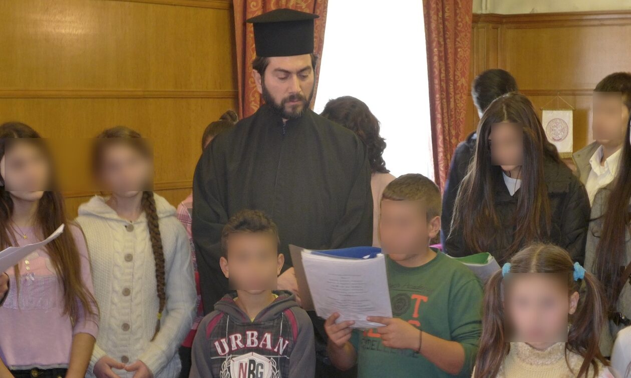 Κιβωτός του Κόσμου: Ο «νάρκισσος» πατήρ Αντώνιος που τον φοβόντουσαν τα παιδιά