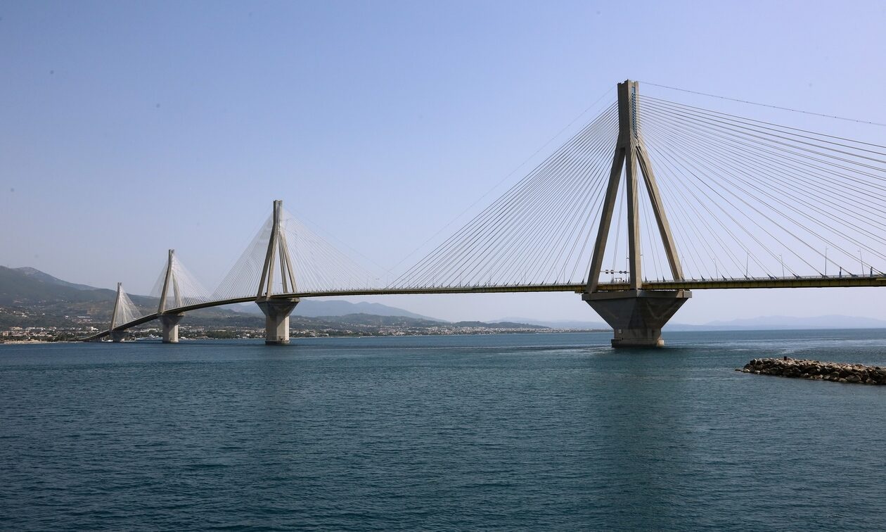 Ρίο Αντίρριο: Άνδρας έπεσε από τη γέφυρα
