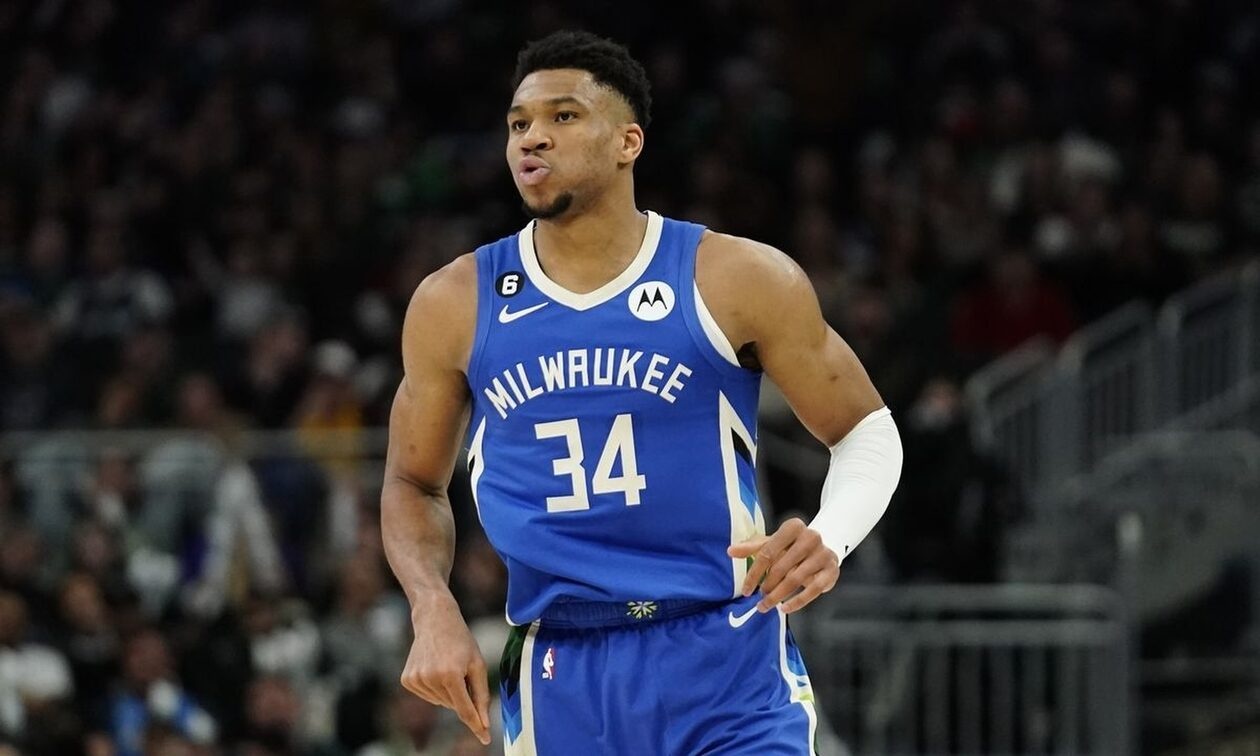Στην καλύτερη πεντάδα του NBA με μοναδική επίδοση ο Γιάννης Αντετοκούνμπο!