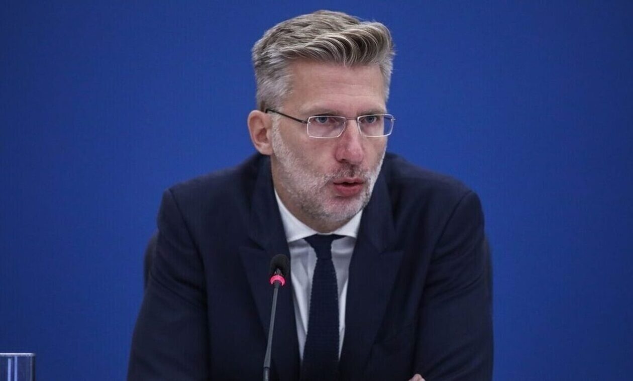 Άκης Σκέρτσος: Τέσσερις συνοπτικές απαντήσεις στα ερωτήματα του Δ. Μάντζου