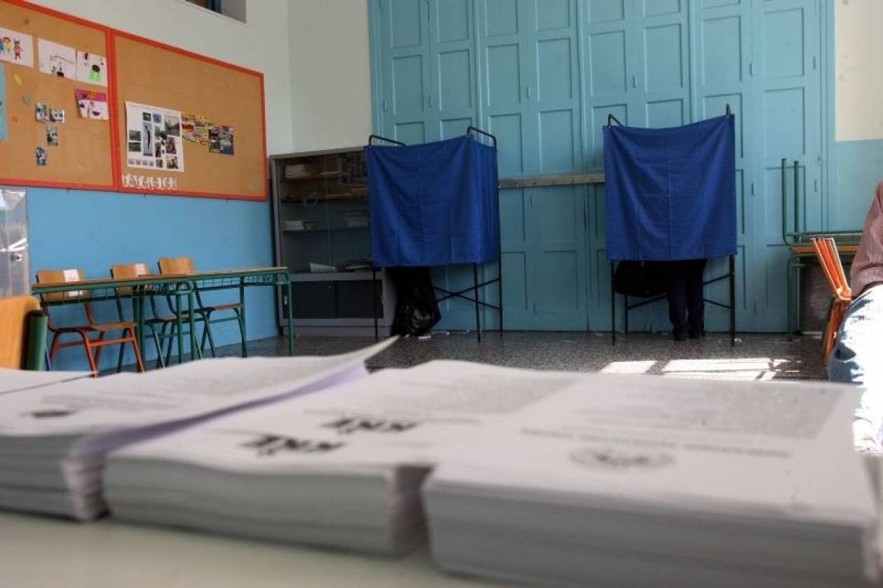 Επιστροφή στον διπολισμό ΝΔ – ΠΑΣΟΚ