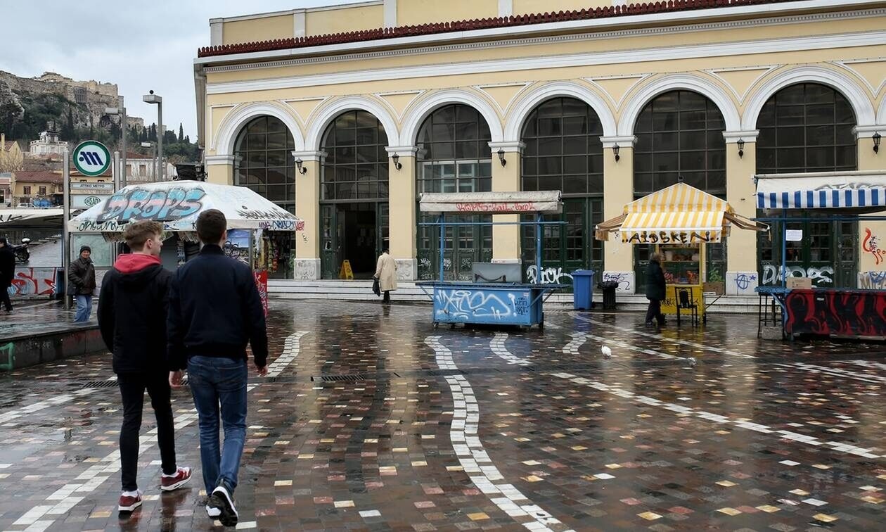 Έκτακτα μέτρα για την προστασία των αστέγων λόγω ψύχους σε Αθήνα και Πειραιά