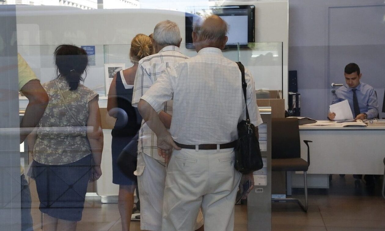 Δημόσιο: Fast track διαδικασία για ξεμπλοκάρισμα 13.000 επικουρικών συντάξεων
