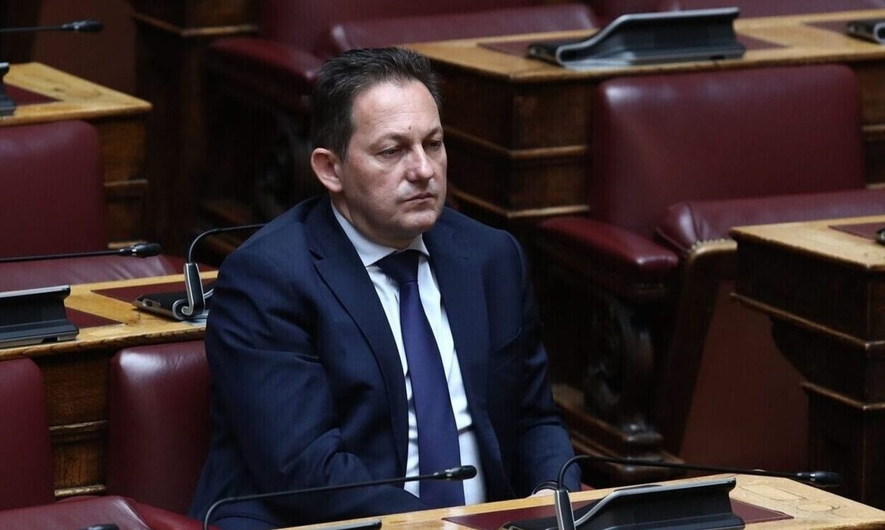 Ο Πέτσας διατηρεί τις επιφυλάξεις για το γάμο στα ομόφυλα και μετά το «φροντιστήριο» της κυβέρνησης