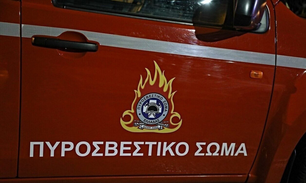 Kέρκυρα: Φωτιά σε καμινάδα σπιτιού