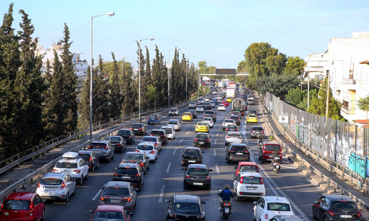 Κίνηση: Χάος στην Κηφισό - Κλειστές λωρίδες λόγω εργασιών