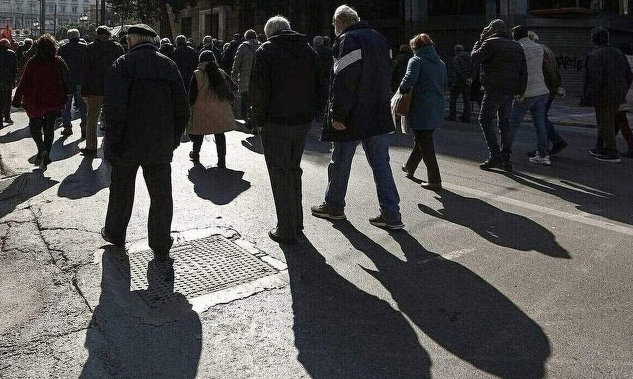 Αναδρομικά έως 12.587 ευρώ στις επικουρικές συντάξεις - Πίνακες και παραδείγματα