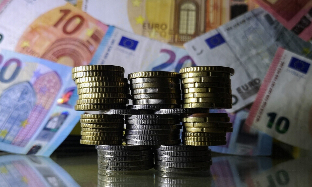 Νέο κύμα ελαφρυντικών μέτρων έως τον Απρίλιο - Τι εξετάζει η κυβέρνηση