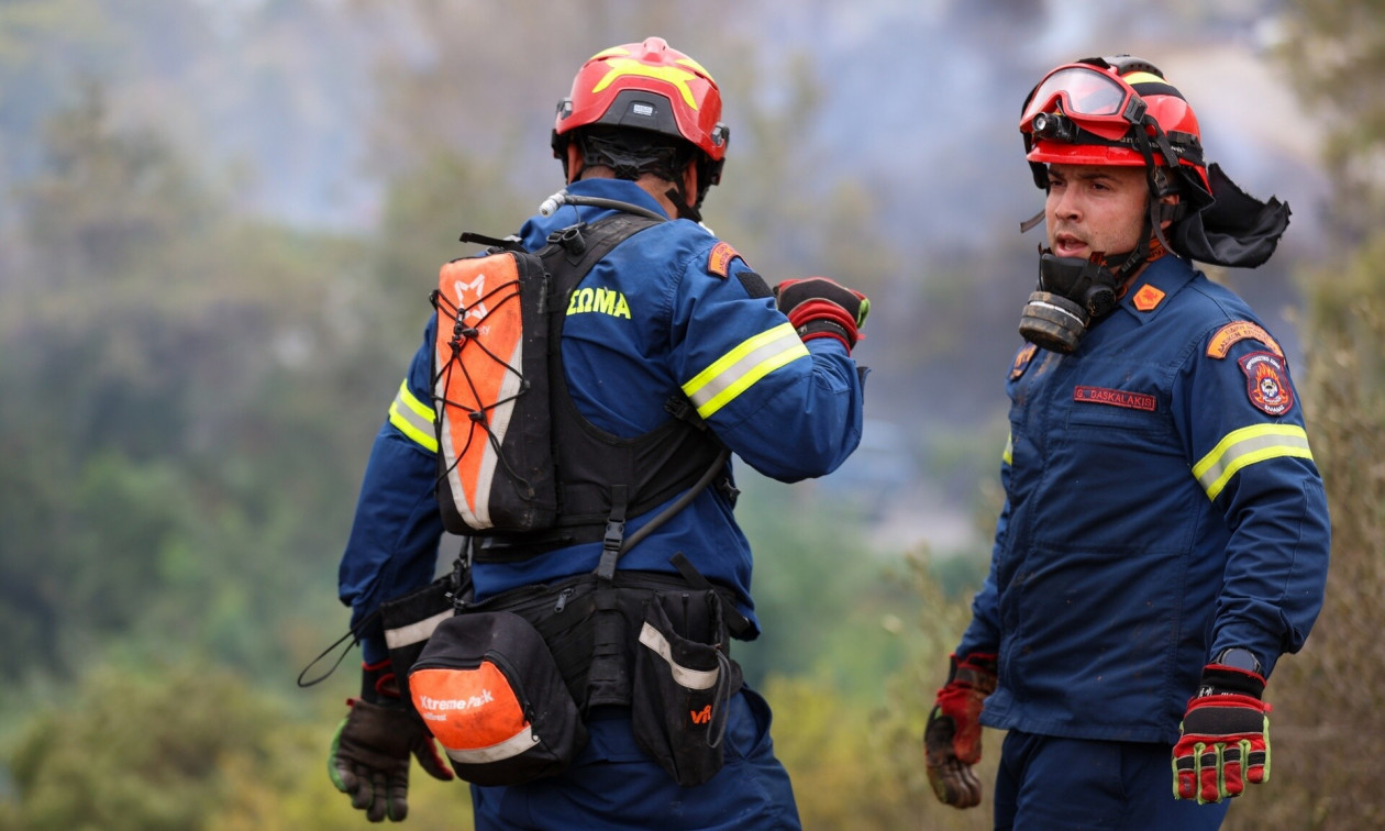Υπο μερικό έλεγχο η φωτιά στη Σάμο