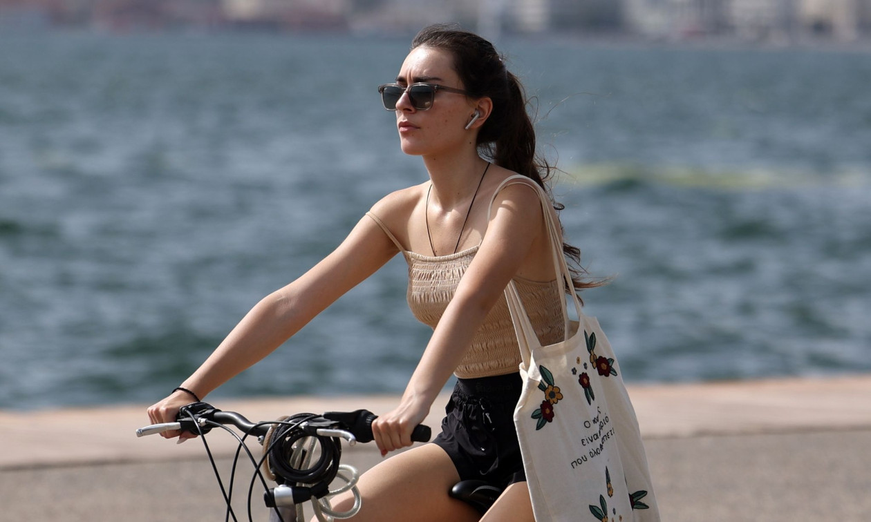 Ιαπωνία: Νέος όρος για καύσωνες - Οι ημέρες άνω των 40°C χαρακτηρίζονται πλέον «αφόρητα ζεστές»