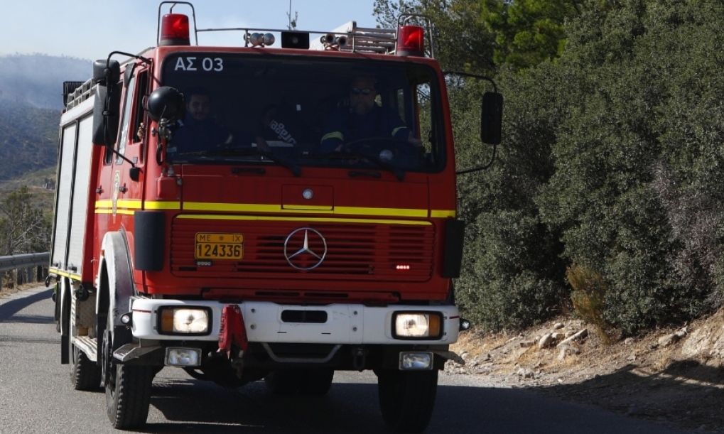 Φωτιά στην Κερατέα: Ήχησε το 112