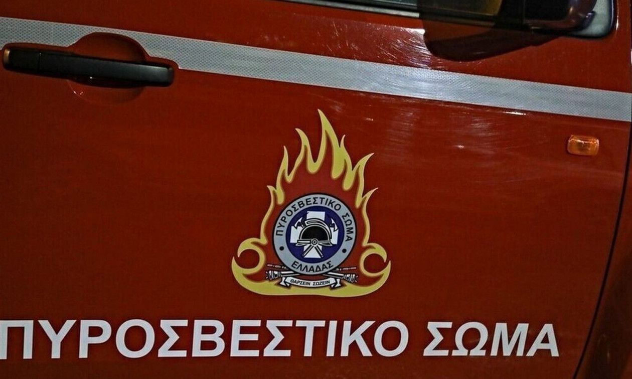 Πρέσπες: Ξέσπασε φωτιά στο Βροντερό - Σηκώθηκε ελικόπτερο
