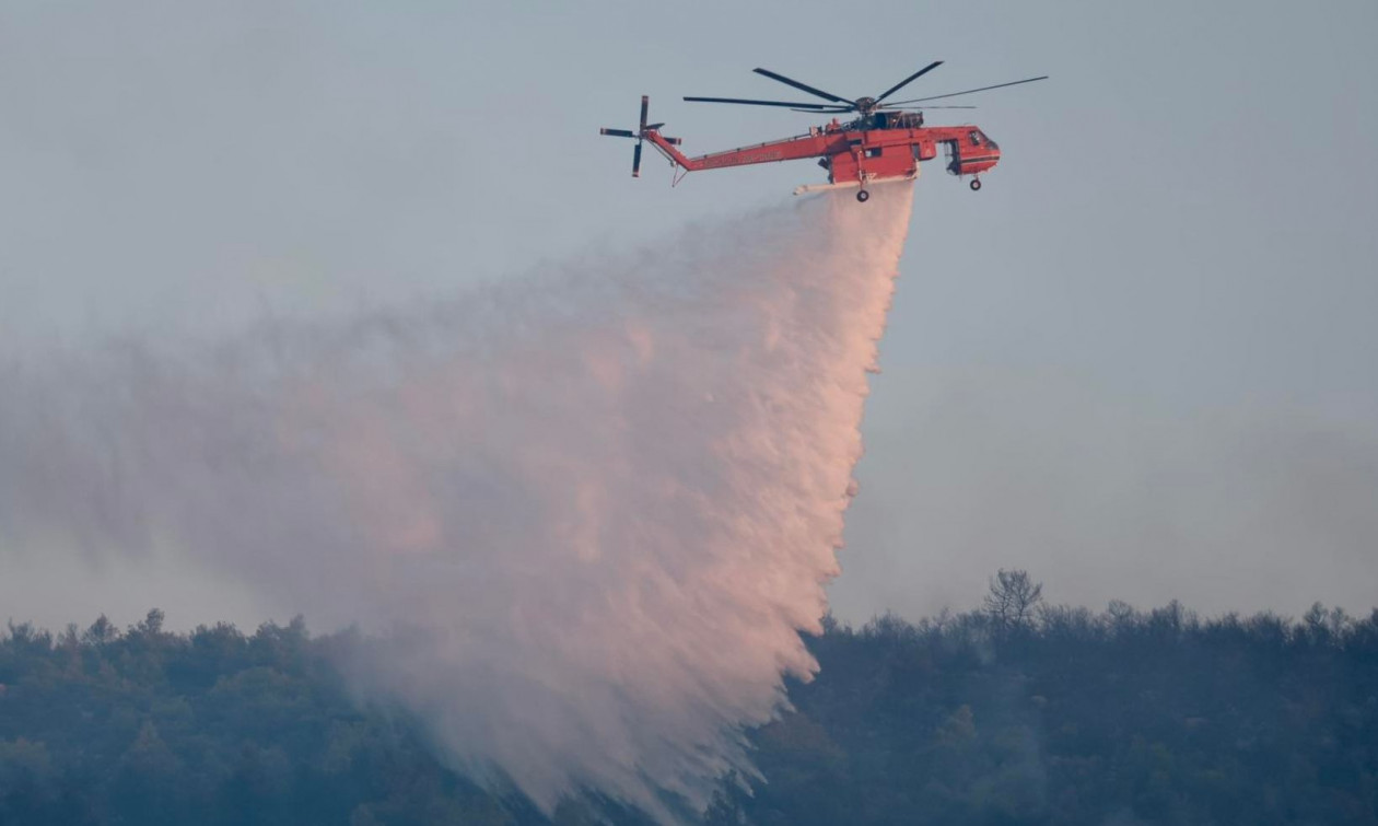 Φωτιές στην Αττική: Έφτασε στην Ελλάδα, μέσω Πάτρας, Γαλλική βοήθεια