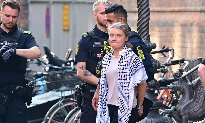 Σοκαριστική αποκάλυψη από την Γκρέτα Τούνμπεργκ: «Δεν μπορώ να βγω έξω»