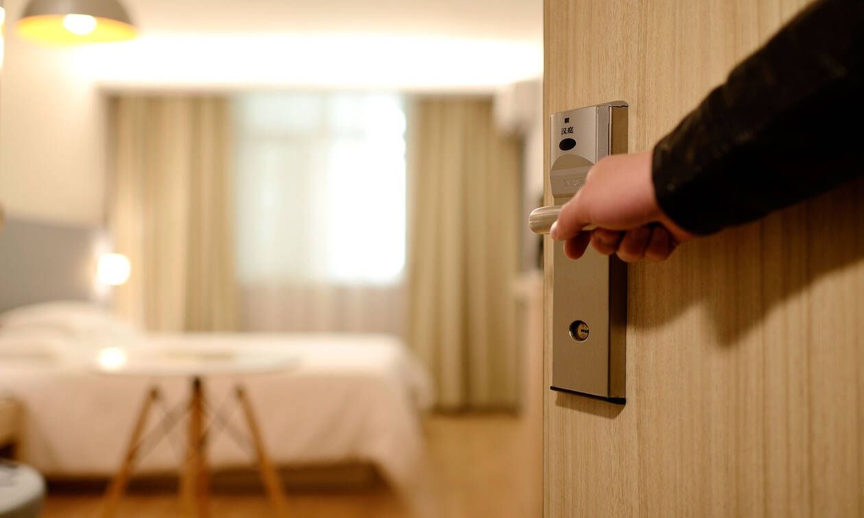 Ψηφιακή Κάρτα Εργασία: Ξεκίνησε η πιλοτική της εφαρμογή στους κλάδους της εστίασης και του τουρισμού