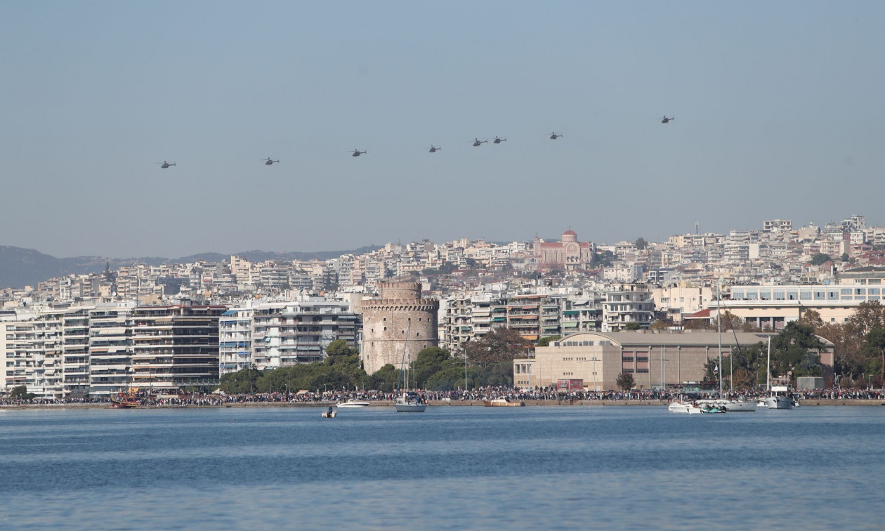 28η Οκτωβρίου: Οι στιγμές της μεγαλειώδους, στρατιωτικής παρέλασης στη Θεσσαλονίκη