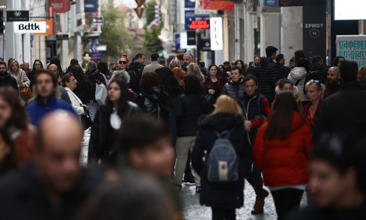 Ποιες Κυριακές θα είναι ανοιχτά τα καταστήματα
