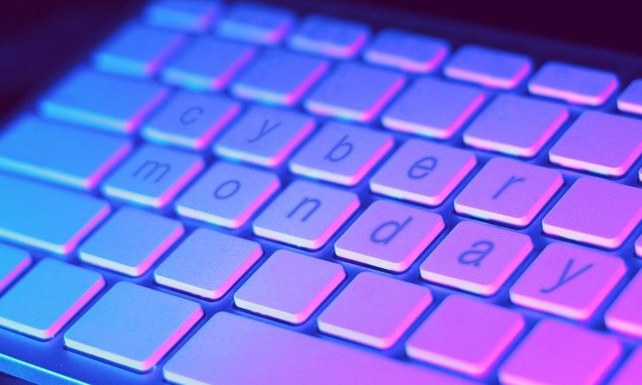 Cyber Monday: Τι να προσέξουν οι καταναλωτές με τις ηλεκτρονικές αγορές