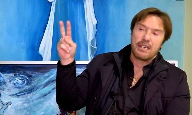 Στράτος Τζώρτζογλου: «Κάθε μέρα βιώνω θαύματα - Η ζωή μου είναι ένα roller coaster»