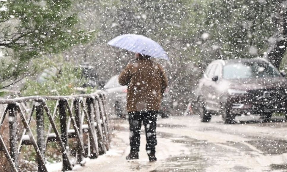 Καιρός: Έρχεται πολύ χιόνι – Θα το στρώσει μέσα στις πόλεις
