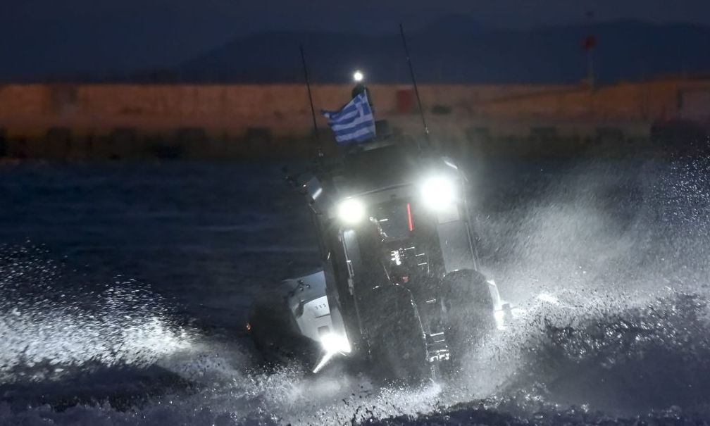 Φαρμακονήσι: O διακινητής έριξε εσκεμμένα δύο ανήλικα στη θάλασσα – Πώς διασώθηκαν