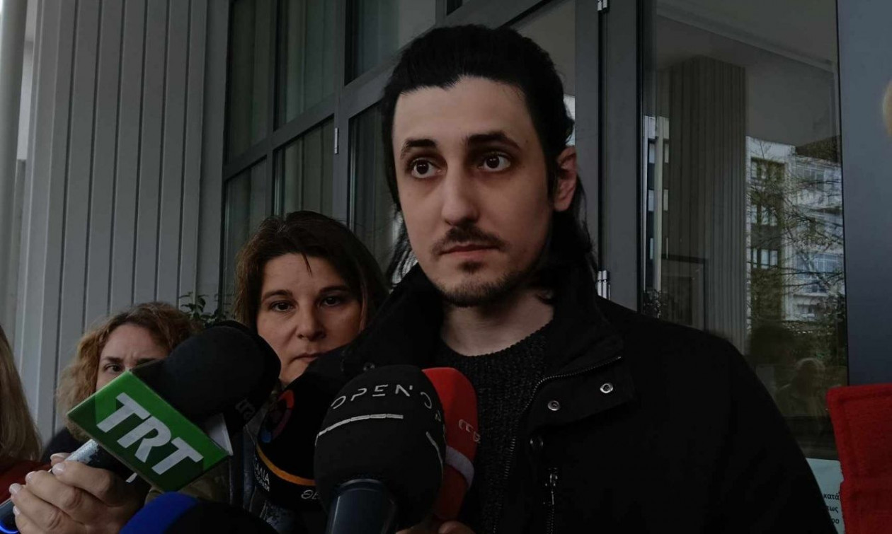 Τέμπη: Κατέθεσε μετά από δύο χρόνια επιζών του τρίτου βαγονιού – «Η ζωή μου έχει σταματήσει»
