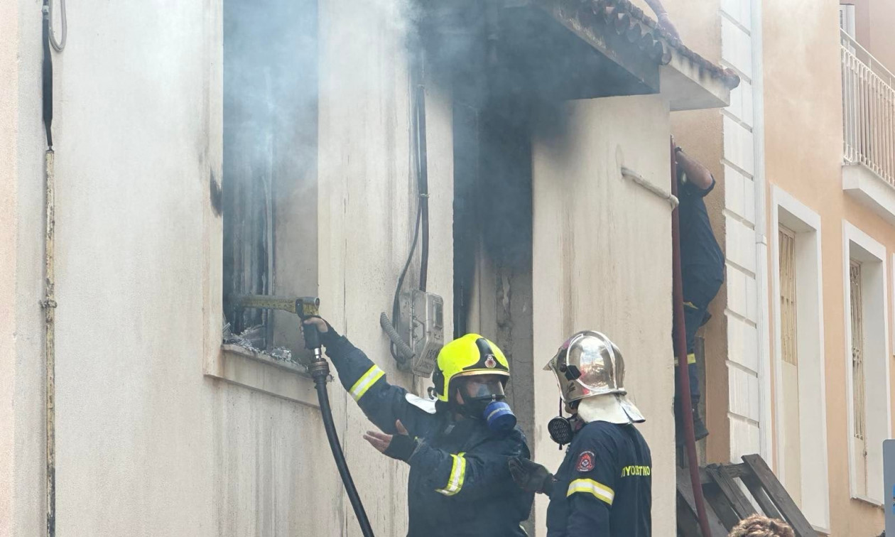 Κεφαλονιά: Διασωληνωμένο παιδί από πυρκαγιά που ξέσπασε σε κατοικία - Σε εξέλιξη η αεροδιακομιδή του