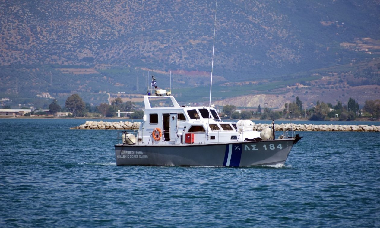 Ικαρία: Σορός άνδρα εντοπίστηκε στην παραλία Κιόνιο