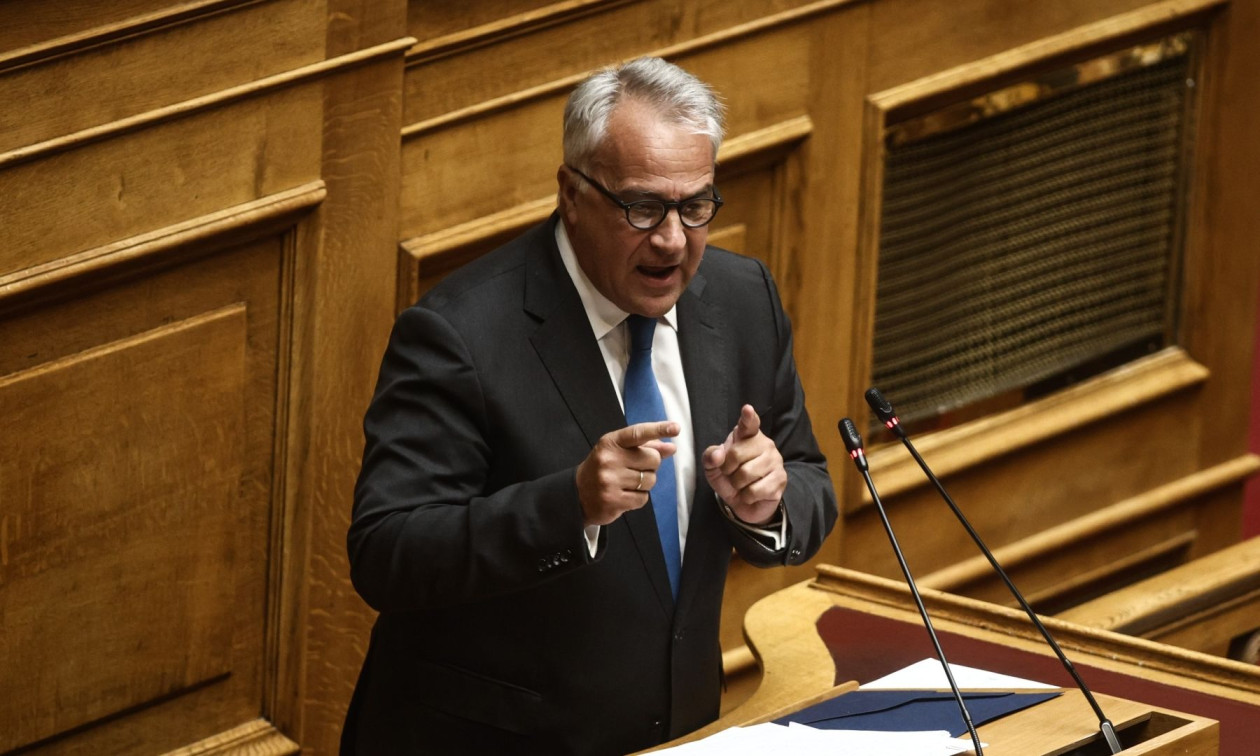 Βορίδης σε Σαμαρά: «Αν ήταν όλα αυτά τόσο εύκολα, γιατί δεν τα είχαν κάνει οι προηγούμενοι;»