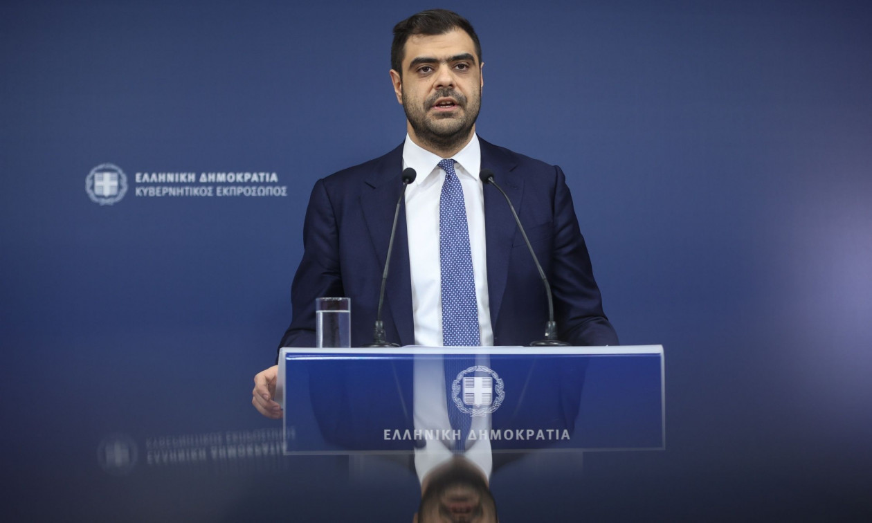 Ενημέρωση πολιτικών συντακτών
