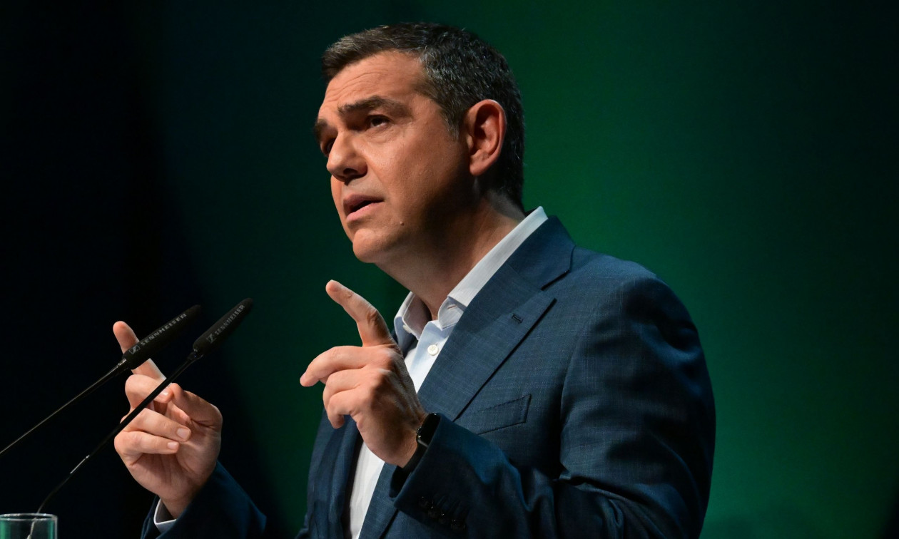 Απάντηση Τσίπρα σε Μητσοτάκη: «Μετά την ύβρη έρχεται η Νέμεσις»