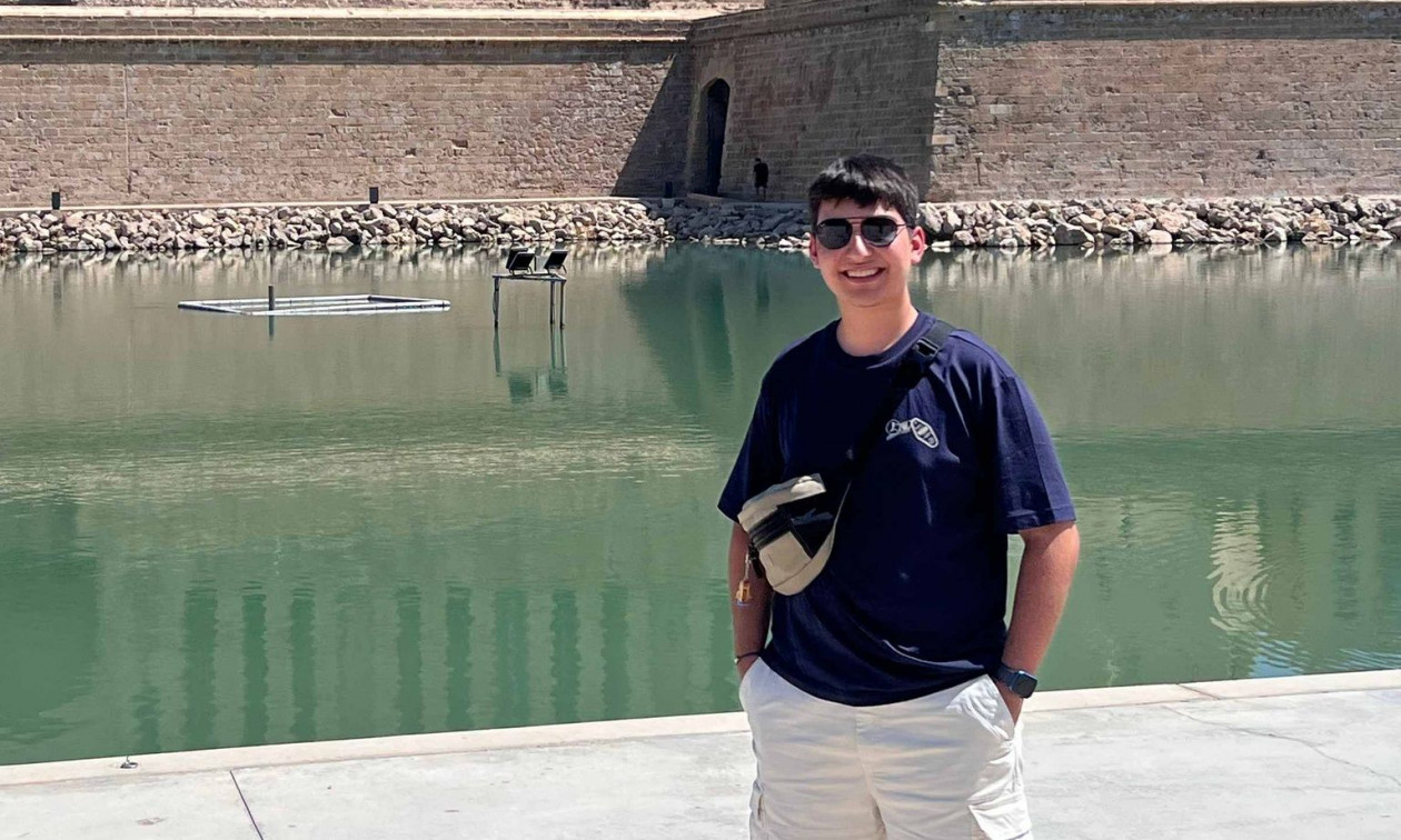 9994435a-protosiatrikiathenon.jpg?t=Ki3RV8FsLW8iPTA4hwUTrg