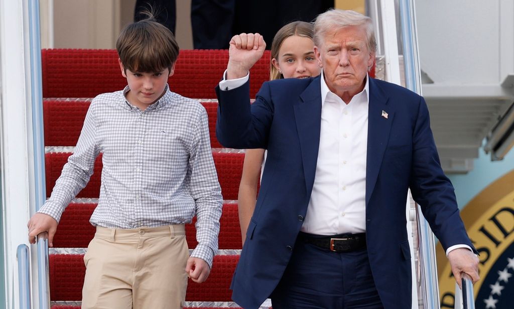 0fda9a6a-trump-2.jpg?t=ATaedJ9M00-lBCLhpAOSFg