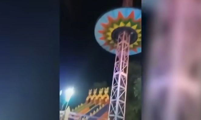 Περιστρεφόμενος δίσκος στο λούνα παρκ