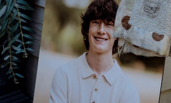 Μήνυσαν το ChatGPT για την αυτοκτονία του γιού τους - Η πρώτη αγωγή