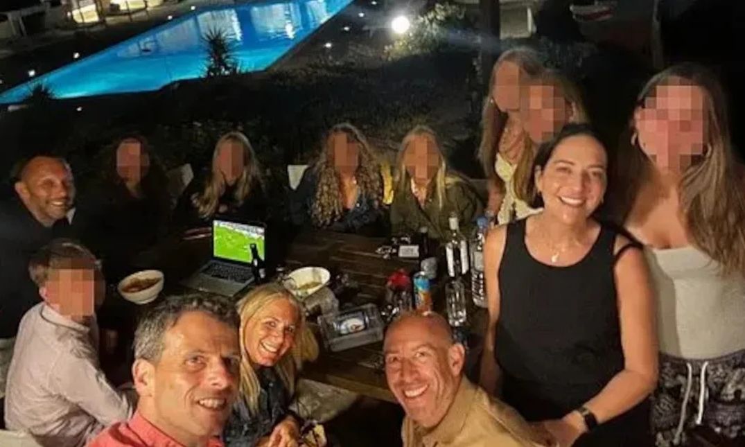 67d6a2ad-pareaevraionfb.jpg?t=MZgq7LGdjihSjuZ7Jv6H1w