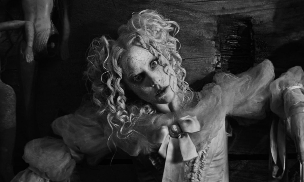 Lady Gaga - The Dead Dance