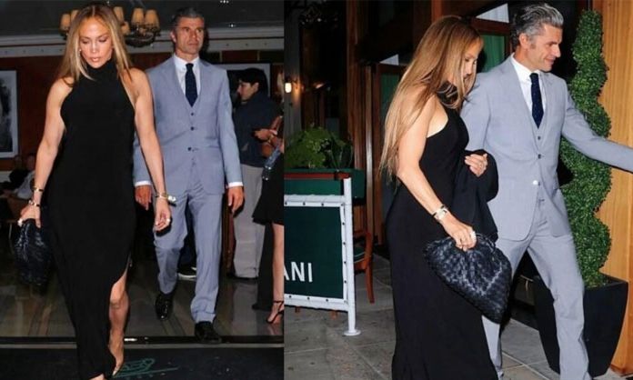 O ηθοποιός Χρήστος Βασιλόπουλος σε ακριβό εστιατόριο δίπλα στην Jennifer  Lopez - Newsbomb