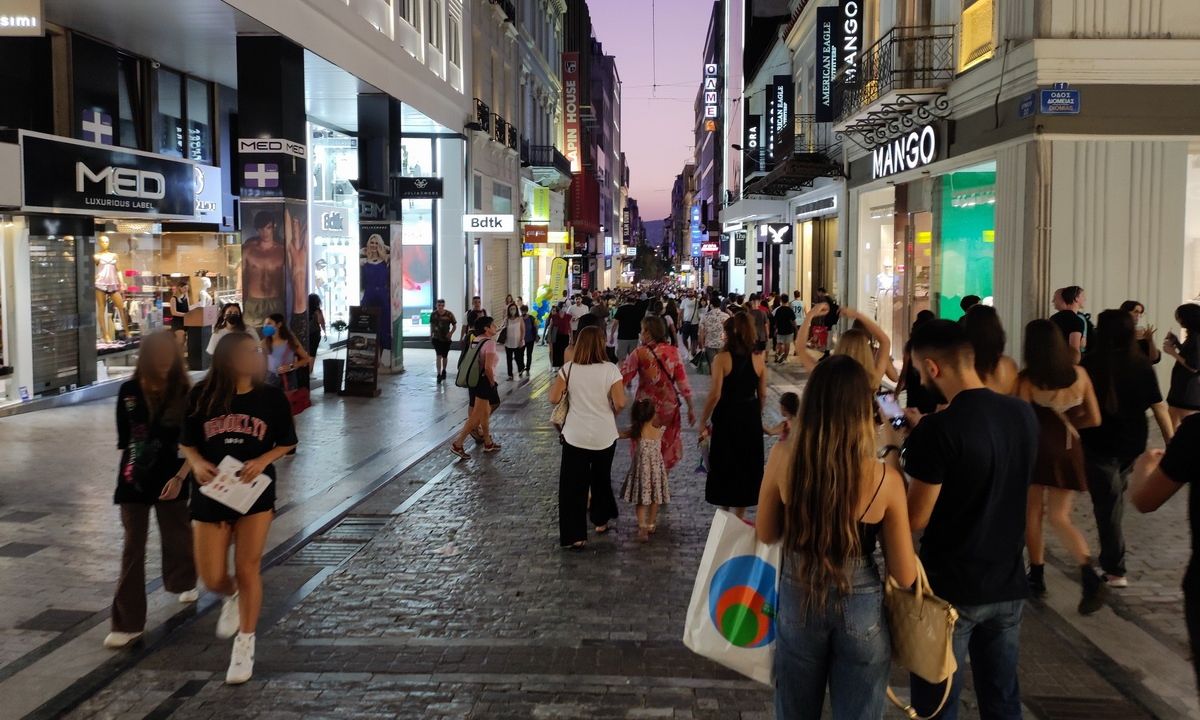 Ειδικό Εποχικό Βοήθημα: Συνεχίζονται οι αιτήσεις – Δικαιούχοι και πίνακας με τα ποσά ανά επάγγελμα
