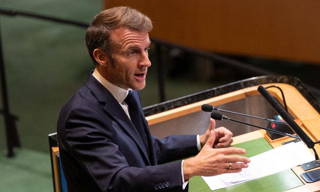 Λούβρο: «Τα κοσμήματα θα βρεθούν» ξεκαθαρίζει ο πρόεδρος Μακρόν