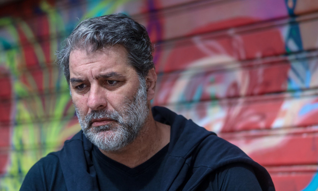 Βασίλης Μπισμπίκης: «Χτύπησε μέχρι και σωλήνα φυσικού αερίου, ήταν τρομακτικό», λέει κάτοικος Όλες οι ειδήσεις
