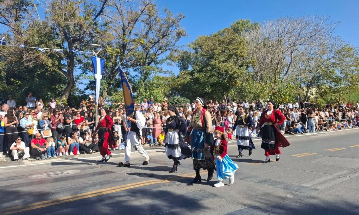 be5be893-parelasi-irakleio-z.jpg?t=sBrw_8XuEuI6QXBuf0sVrg