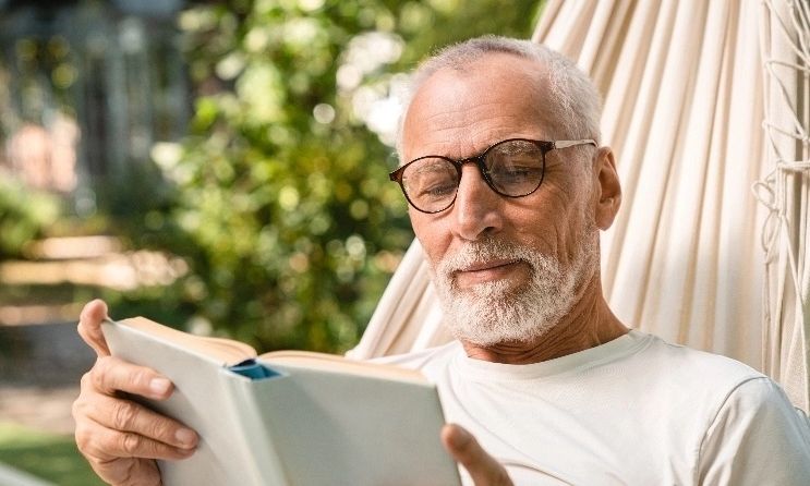 Πότε αρχίζεις να γερνάς πραγματικά; Η επιστήμη έχει την απάντηση